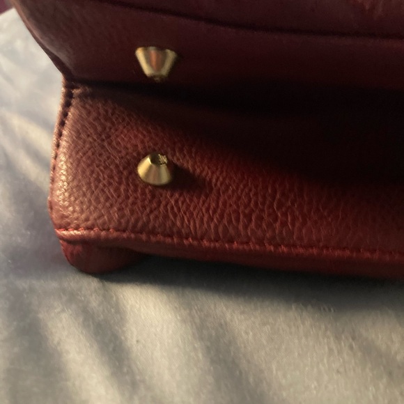 Montana West Quilted Burgundy Shoulder Bag - Picture 11 of 12